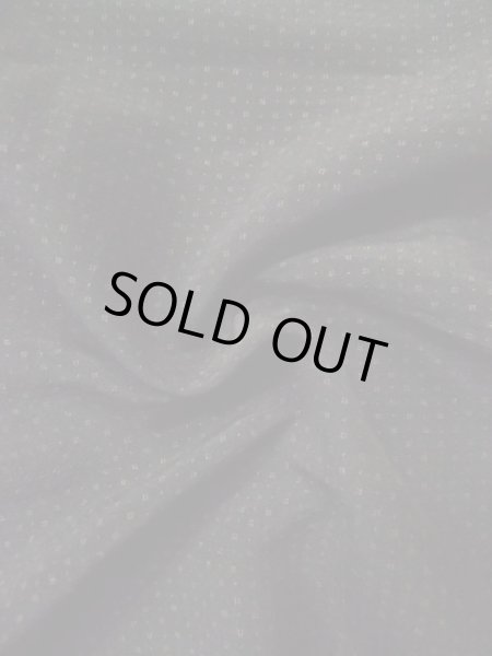 画像10: L0318N  男性用羽織 男性用着物 裏地：色紙絵 シルク（正絹）   黒, 小さな点々 【中古】 【USED】 【リサイクル】 ★☆☆☆☆ (10)