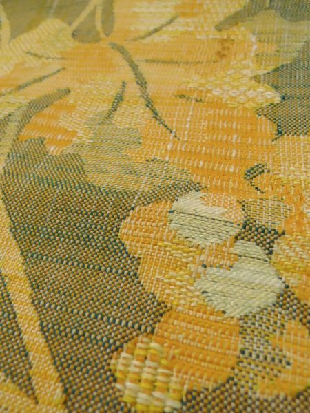 画像9: L0323R 八寸（袋名古屋）帯 女性用着物 シルク（正絹） スモーキーな  イエロー（黄色） 葉 【中古】 【USED】 【リサイクル】 ★★☆☆☆ (9)