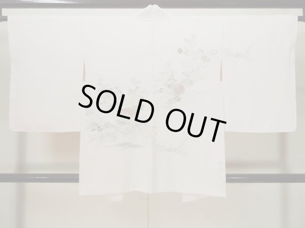 画像2: L0324Q  羽織 女性用着物  シルク(正絹) スモーキーな クリーミーな カーキ, 菊 【中古】 【USED】 【リサイクル】 ★★★☆☆ (2)