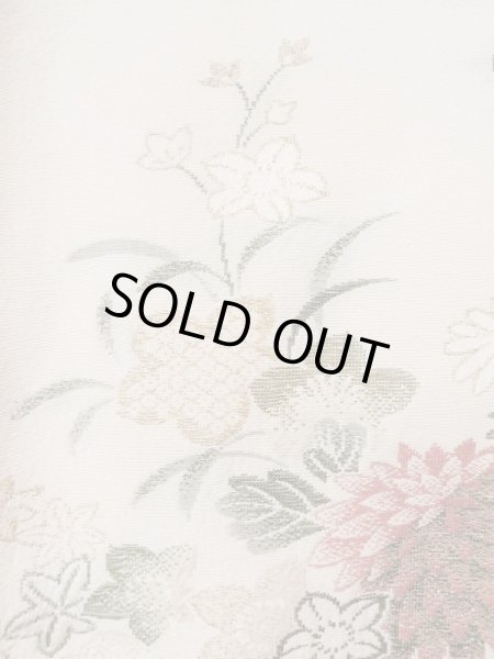 画像7: L0324Q  羽織 女性用着物  シルク(正絹) スモーキーな クリーミーな カーキ, 菊 【中古】 【USED】 【リサイクル】 ★★★☆☆ (7)