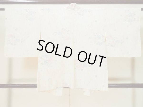 画像2: L0330D  羽織 女性用着物  化繊   クリーム, 花 【中古】 【USED】 【リサイクル】 ★★☆☆☆ (2)