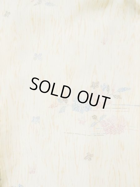 画像3: L0330D  羽織 女性用着物  化繊   クリーム, 花 【中古】 【USED】 【リサイクル】 ★★☆☆☆ (3)