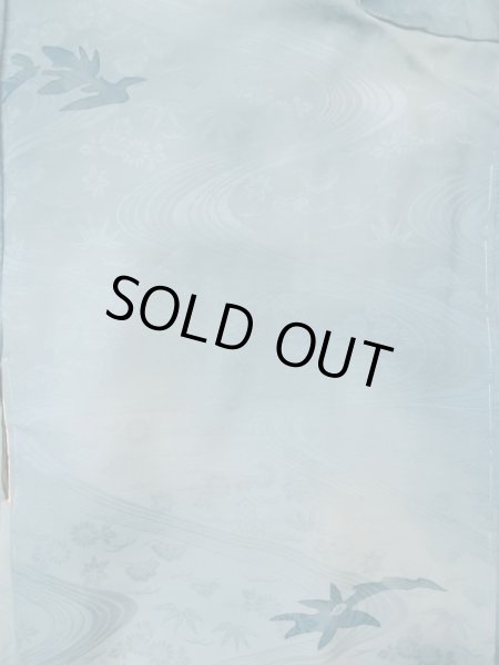 画像3: L0330H  羽織 女性用着物 地紋:流水、亀甲 化繊 スモーキーな グレイッシュ オレンジ, 抽象的模様 【中古】 【USED】 【リサイクル】 ★★★☆☆ (3)