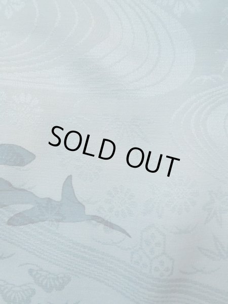 画像8: L0330H  羽織 女性用着物 地紋:流水、亀甲 化繊 スモーキーな グレイッシュ オレンジ, 抽象的模様 【中古】 【USED】 【リサイクル】 ★★★☆☆ (8)