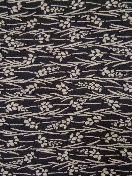 画像5: L0330M  羽織 女性用着物  シルク(正絹)   黒, 花 【中古】 【USED】 【リサイクル】 ★★★☆☆ (5)