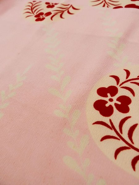 画像9: L0331B  襦袢 女性用着物  シルク(正絹) クリーミーな  カーキ, 花 【中古】 【USED】 【リサイクル】 ★★☆☆☆ (9)