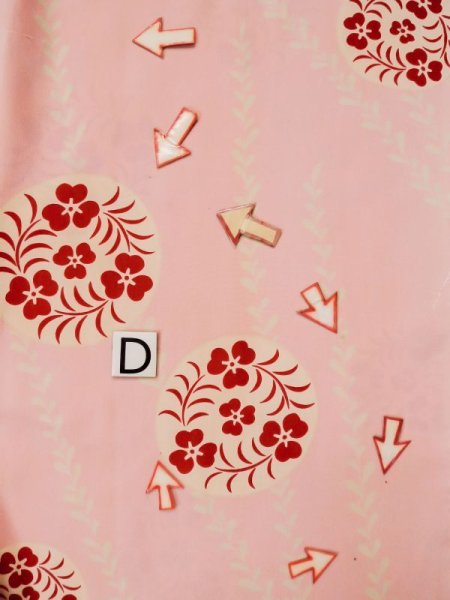 画像17: L0331B  襦袢 女性用着物  シルク(正絹) クリーミーな  カーキ, 花 【中古】 【USED】 【リサイクル】 ★★☆☆☆ (17)