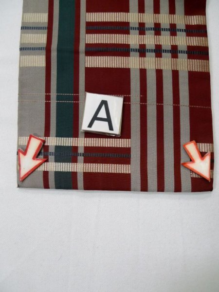 画像12: L0407A 半幅帯 女性用着物 シルク(正絹) 淡い 甘い えんじ チェック柄 【中古】 【USED】 【リサイクル】 ★☆☆☆☆ (12)