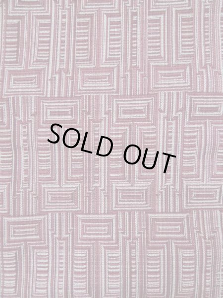 画像2: L0414I 半幅帯 女性用着物 化繊 グレーがかった  赤 幾何学模様 【中古】 【USED】 【リサイクル】 ★☆☆☆☆ (2)