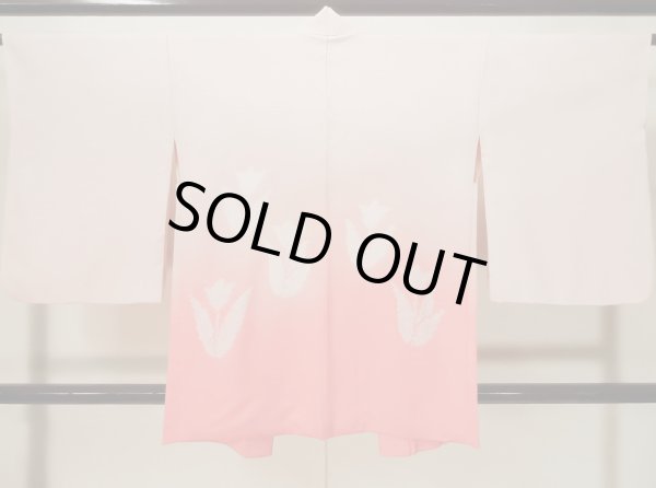 画像2: L0420E  羽織 女性用着物  シルク(正絹) クリーミーな  カーキ, 花 【中古】 【USED】 【リサイクル】 ★★★☆☆ (2)