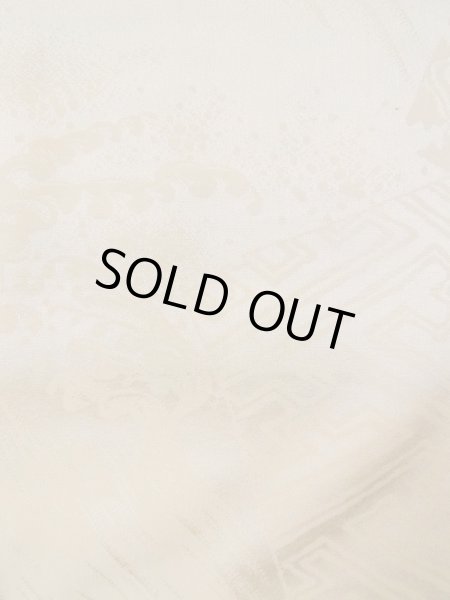 画像9: L0420M  羽織 女性用着物 地紋:更紗、四角 シルク(正絹) スモーキーな クリーミーな クリーム,  【中古】 【USED】 【リサイクル】 ★★☆☆☆ (9)