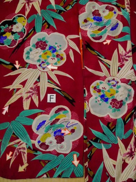 画像22: L0420R  羽織 女性用着物 ほつれ多数。 シルク(正絹) 淡い  赤, 梅 【中古】 【USED】 【リサイクル】 ★☆☆☆☆ (22)