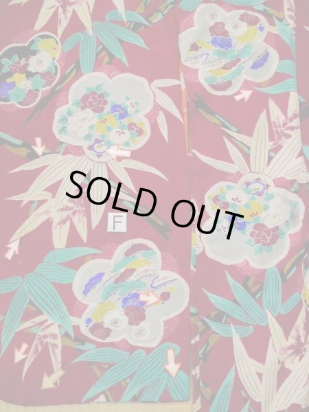 画像22: L0420R  羽織 女性用着物 ほつれ多数。 シルク（正絹） 淡い  赤, 梅 【中古】 【USED】 【リサイクル】 ★☆☆☆☆ (22)