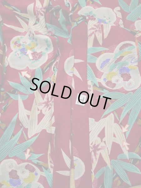 画像24: L0420R  羽織 女性用着物 ほつれ多数。 シルク（正絹） 淡い  赤, 梅 【中古】 【USED】 【リサイクル】 ★☆☆☆☆ (24)