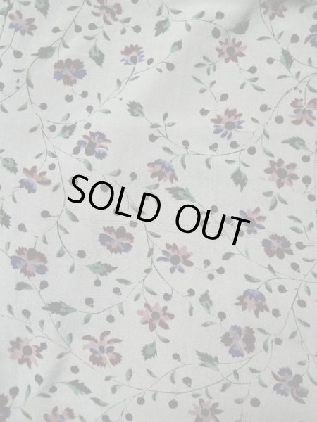 画像3: L0421A  羽織 女性用着物  シルク（正絹） スモーキーな 淡い 朱赤, 花 【中古】 【USED】 【リサイクル】 ★☆☆☆☆ (3)