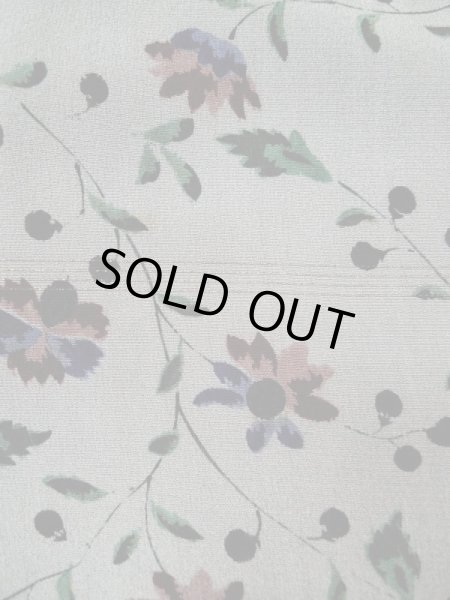 画像6: L0421A  羽織 女性用着物  シルク（正絹） スモーキーな 淡い 朱赤, 花 【中古】 【USED】 【リサイクル】 ★☆☆☆☆ (6)