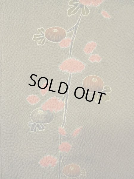 画像7: L0421Q Mint  道行 女性用着物  シルク(正絹) クリーミーな グレイッシュ オリーブ, 菊 【中古】 【USED】 【リサイクル】 ★★★★★ (7)