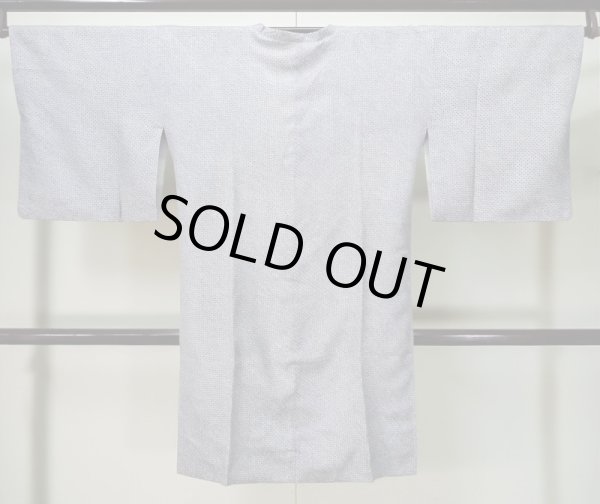 画像2: L0421R  道行 女性用着物  シルク(正絹) スモーキーな  シルバー(銀), かのこ 【中古】 【USED】 【リサイクル】 ★★★☆☆ (2)