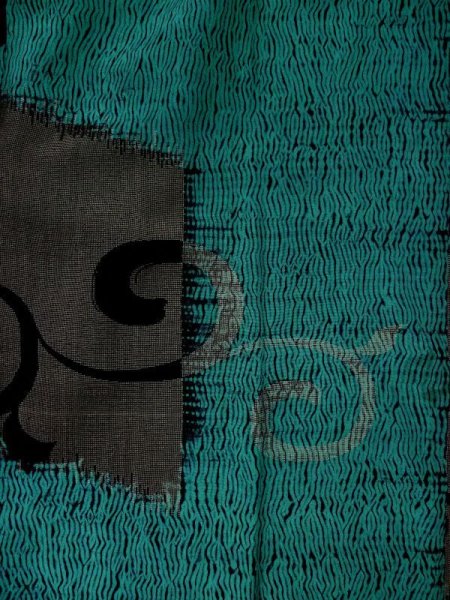 画像3: L0421T  道行 女性用着物 他ダメージ シルク(正絹) クリーミーな シャーベット グレー(灰色), 唐草 【中古】 【USED】 【リサイクル】 ★☆☆☆☆ (3)