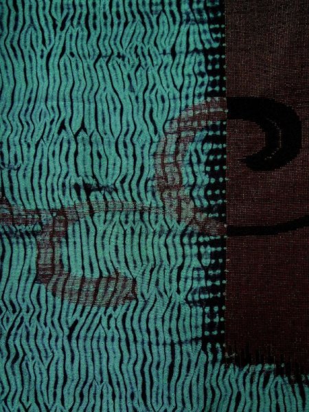 画像7: L0421T  道行 女性用着物 他ダメージ シルク(正絹) クリーミーな シャーベット グレー(灰色), 唐草 【中古】 【USED】 【リサイクル】 ★☆☆☆☆ (7)