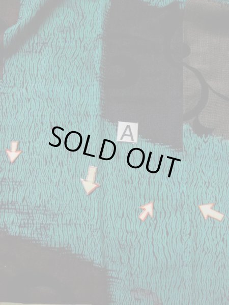 画像16: L0421T  道行 女性用着物 他ダメージ シルク（正絹） クリーミーな シャーベット グレー（灰色）, 唐草 【中古】 【USED】 【リサイクル】 ★☆☆☆☆ (16)