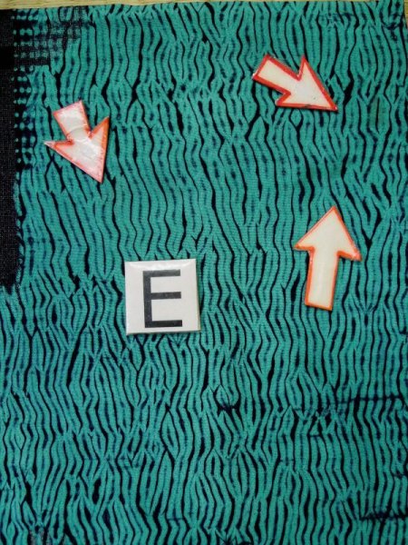 画像20: L0421T  道行 女性用着物 他ダメージ シルク(正絹) クリーミーな シャーベット グレー(灰色), 唐草 【中古】 【USED】 【リサイクル】 ★☆☆☆☆ (20)