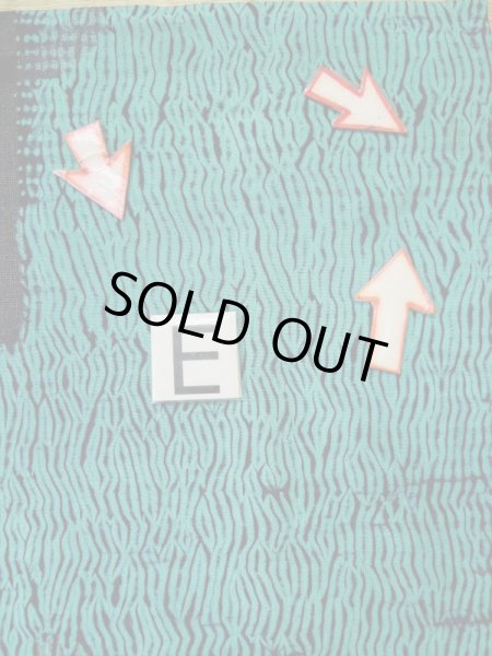 画像20: L0421T  道行 女性用着物 他ダメージ シルク（正絹） クリーミーな シャーベット グレー（灰色）, 唐草 【中古】 【USED】 【リサイクル】 ★☆☆☆☆ (20)