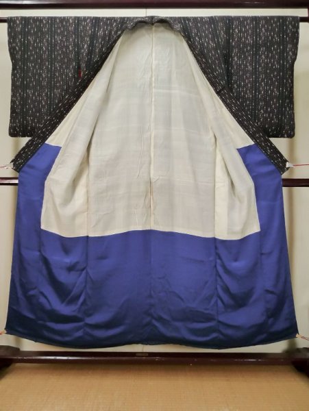 画像2: L0426B  小紋 女性用着物  シルク(正絹)   黒, 小さな点々 【中古】 【USED】 【リサイクル】 ★☆☆☆☆ (2)