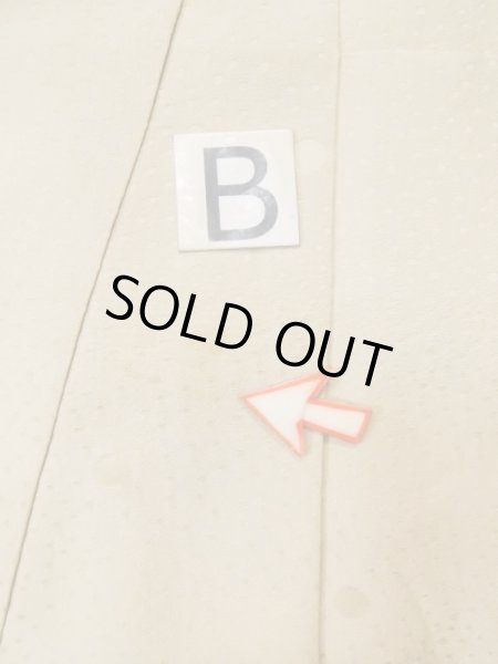 画像16: L0426G  付下げ 女性用着物  シルク(正絹) グレイッシュ  アイボリー, 梅 【中古】 【USED】 【リサイクル】 ★★★☆☆ (16)