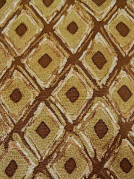 画像7: L0426L  小紋 女性用着物  シルク(正絹) ペール 赤み 茶色, 菱 【中古】 【USED】 【リサイクル】 ★★★☆☆ (7)