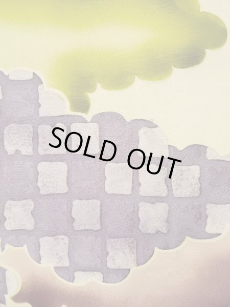 画像7: L0426N  小紋 女性用着物  シルク(正絹) ペール ライト イエロー(黄色), 雲 【中古】 【USED】 【リサイクル】 ★★★☆☆ (7)