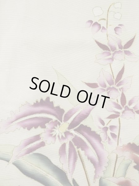 画像9: L0511B  L0511B 訪問着 女性用着物 洋花柄 シルク(正絹)   オフ ホワイト, 花 【中古】 【USED】 【リサイクル】 ★☆☆☆☆ (9)