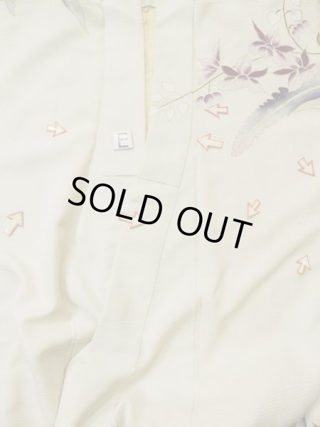 画像22: L0511B  L0511B 訪問着 女性用着物 洋花柄 シルク(正絹)   オフ ホワイト, 花 【中古】 【USED】 【リサイクル】 ★☆☆☆☆ (22)