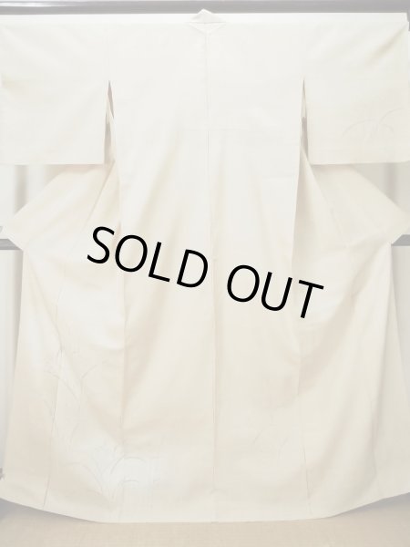 画像1: L0511G  L0511G 訪問着 女性用着物 トンボ柄、ほつれ、裂けあり、ウールと麻のような手触りです。 不明   ベージュ, 草 【中古】 【USED】 【リサイクル】 ★☆☆☆☆ (1)