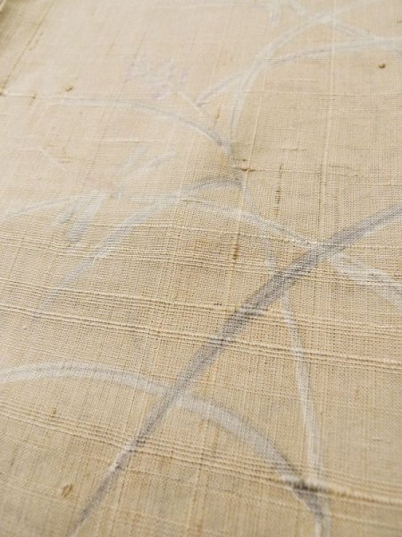 画像11: L0511G  L0511G 訪問着 女性用着物 トンボ柄、ほつれ、裂けあり、ウールと麻のような手触りです。 不明   ベージュ, 草 【中古】 【USED】 【リサイクル】 ★☆☆☆☆ (11)