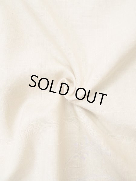 画像14: L0511G  L0511G 訪問着 女性用着物 トンボ柄、ほつれ、裂けあり、ウールと麻のような手触りです。 不明   ベージュ, 草 【中古】 【USED】 【リサイクル】 ★☆☆☆☆ (14)