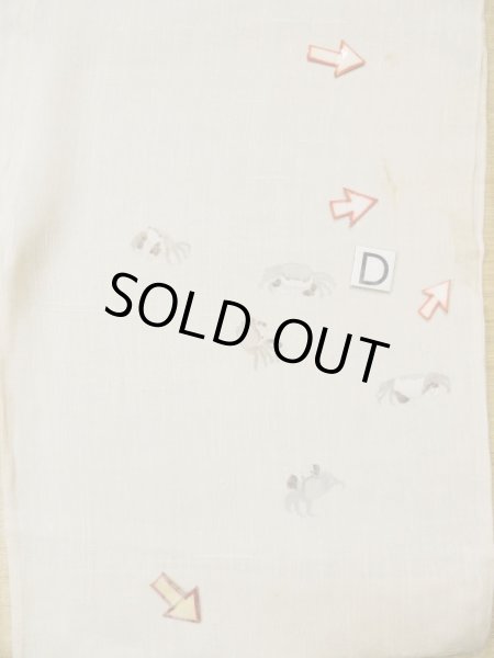 画像19: L0511H  L0511H 訪問着 女性用着物 穴あきあり、珍しい蟹柄、ウールと麻のような手触り。 不明   オフ ホワイト,  【中古】 【USED】 【リサイクル】 ★☆☆☆☆ (19)