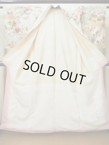 画像3: L0511P  L0511P 訪問着 女性用着物 滝柄 シルク（正絹）   オフ　ホワイト, 菊 【中古】 【USED】 【リサイクル】 ★★★☆☆ (3)