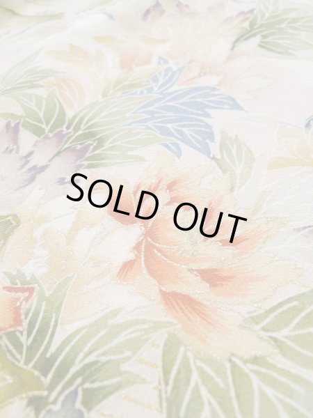 画像18: L0511P  L0511P 訪問着 女性用着物 滝柄 シルク（正絹）   オフ　ホワイト, 菊 【中古】 【USED】 【リサイクル】 ★★★☆☆ (18)