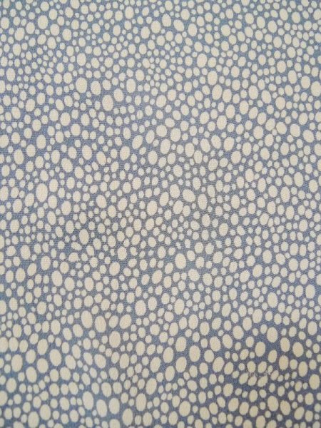 画像9: L0511T  L0511T 訪問着 女性用着物  シルク(正絹) 淡い 灰色がかった 水色, 小さな点々 【中古】 【USED】 【リサイクル】 ★★☆☆☆ (9)