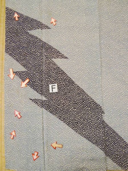 画像20: L0511T  L0511T 訪問着 女性用着物  シルク(正絹) 淡い 灰色がかった 水色, 小さな点々 【中古】 【USED】 【リサイクル】 ★★☆☆☆ (20)