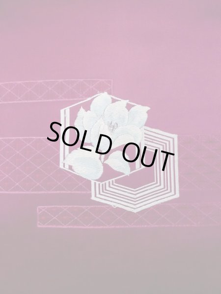 画像3: L0512S 名古屋帯 女性用着物 化繊 紫み  赤 花 【中古】 【USED】 【リサイクル】 ★★☆☆☆ (3)