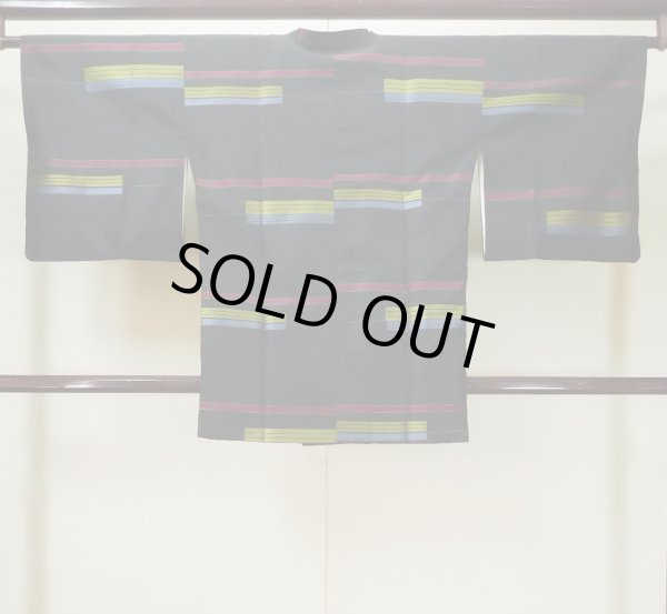 画像2: L0519H  道行 女性用着物  シルク(正絹)   黒, 縞 【中古】 【USED】 【リサイクル】 ★★★☆☆ (2)