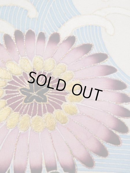 画像11: L0519J  訪問着 女性用着物 滝 シルク(正絹)   オフ ホワイト, 花 【中古】 【USED】 【リサイクル】 ★★☆☆☆ (11)