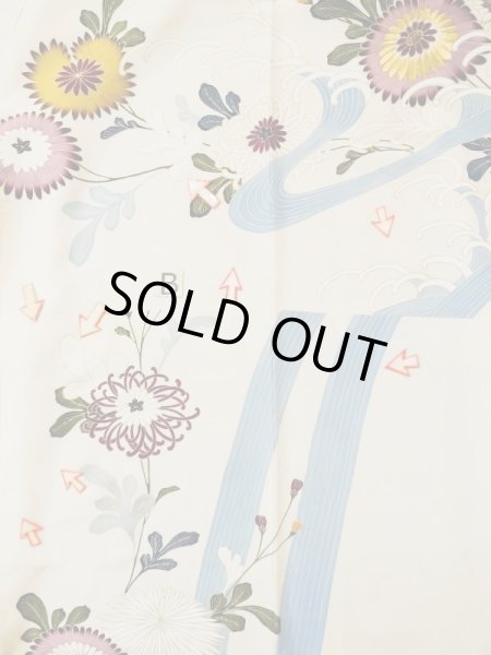 画像20: L0519J  訪問着 女性用着物 滝 シルク(正絹)   オフ ホワイト, 花 【中古】 【USED】 【リサイクル】 ★★☆☆☆ (20)