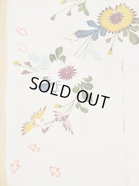 画像24: L0519J  訪問着 女性用着物 滝 シルク(正絹)   オフ ホワイト, 花 【中古】 【USED】 【リサイクル】 ★★☆☆☆ (24)