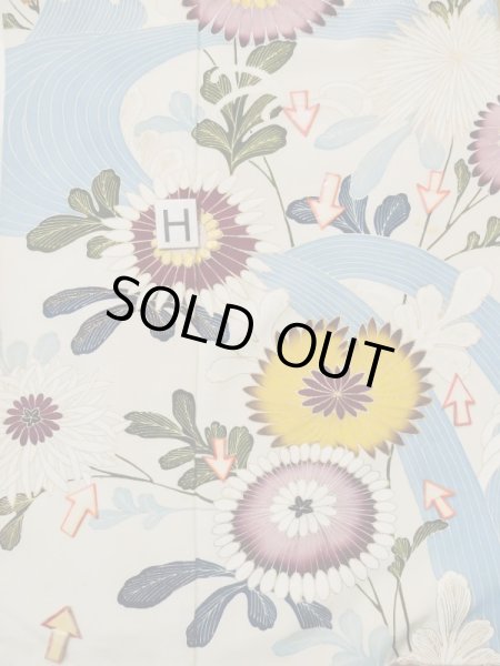 画像26: L0519J  訪問着 女性用着物 滝 シルク(正絹)   オフ ホワイト, 花 【中古】 【USED】 【リサイクル】 ★★☆☆☆ (26)