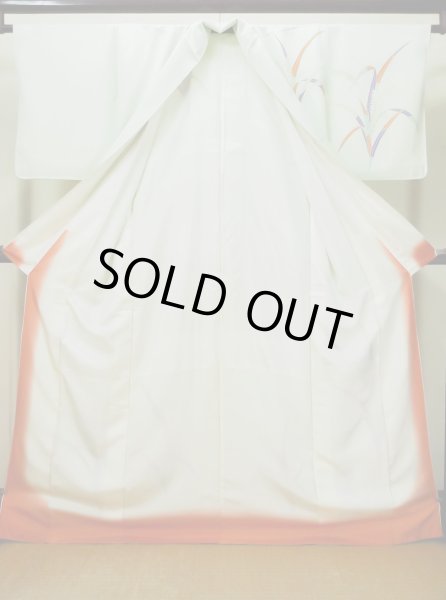 画像2: L0519N  訪問着 女性用着物  シルク(正絹) ペール ライト 黄緑色, 草 【中古】 【USED】 【リサイクル】 ★★★☆☆ (2)