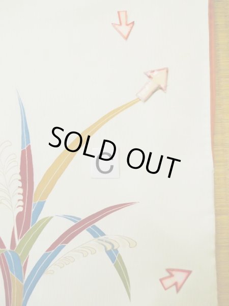 画像16: L0519N  訪問着 女性用着物  シルク(正絹) ペール ライト 黄緑色, 草 【中古】 【USED】 【リサイクル】 ★★★☆☆ (16)