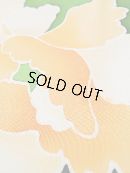 画像12: L0519S  振袖 女性用着物  シルク（正絹）   グリーン（緑）, ぼたん 【中古】 【USED】 【リサイクル】 ★★☆☆☆ (12)